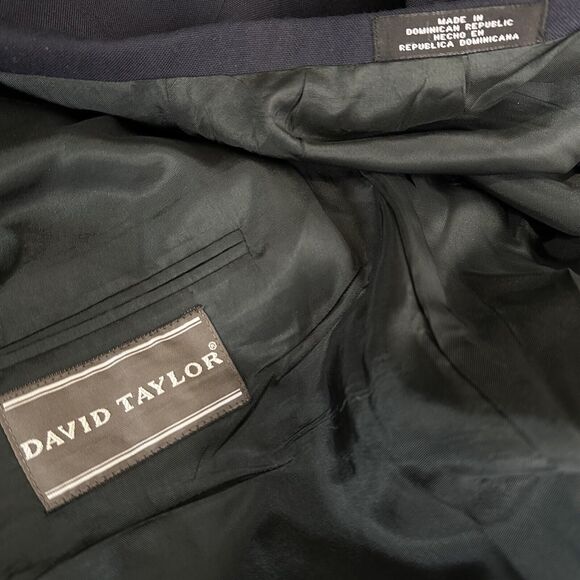 david taylor navy blue gold button blazer sport coat Size 44L - Picture 8 of 9